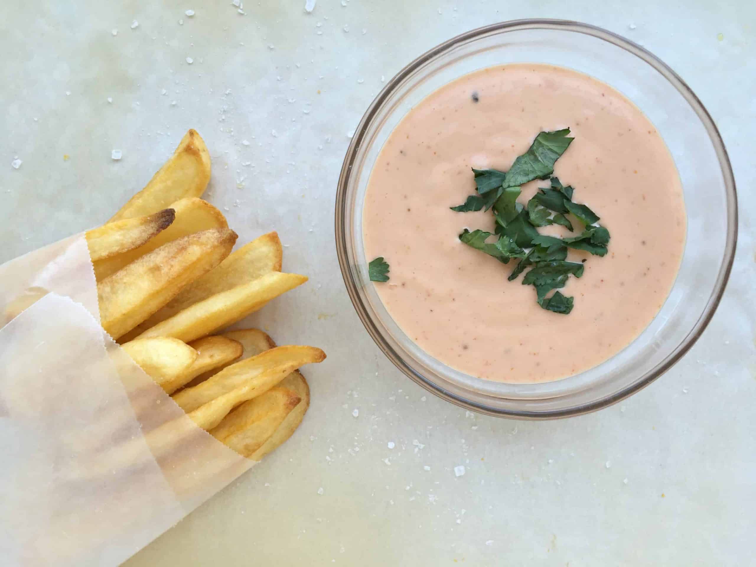 Freddy's popular fry sauce now available in take-home bottles