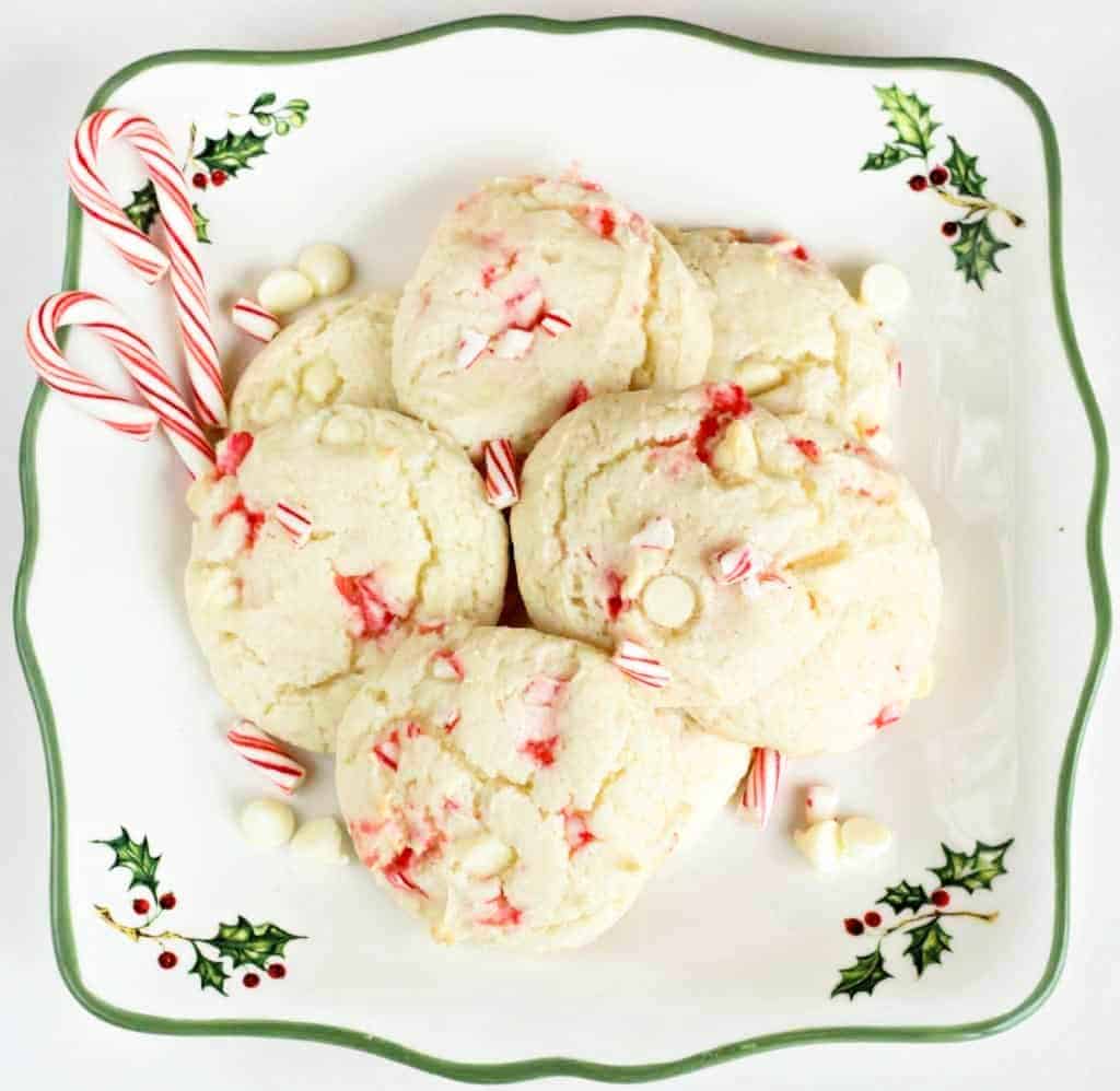 https://deliciousmadeeasy.com/wp-content/uploads/2015/12/cake-mix-christmas-cookies-2-of-4-1024x998.jpg