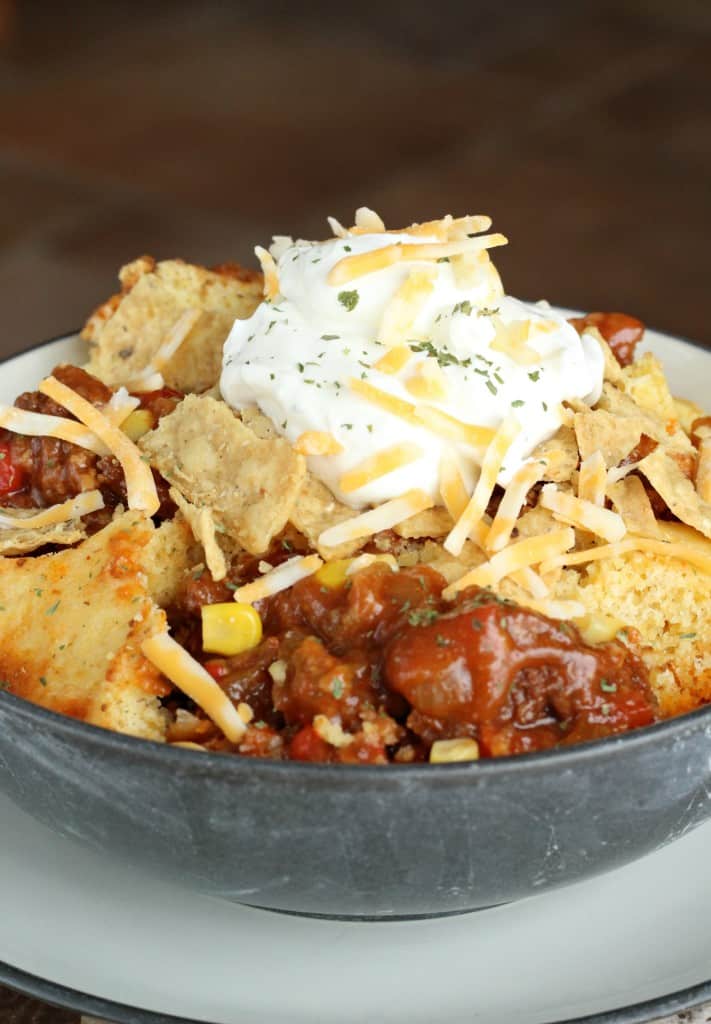 cornbread-topped chili