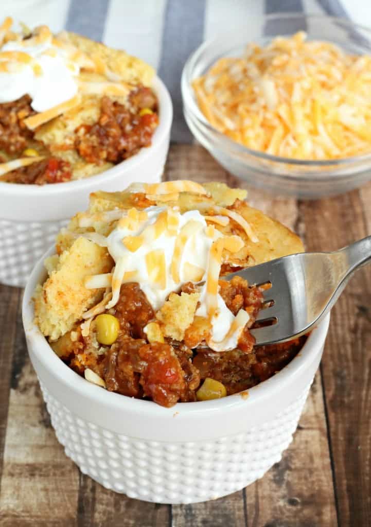 cornbread-topped chili