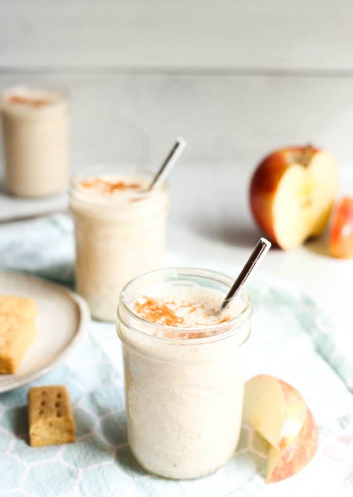 Apple Pie Smoothie in a small glass