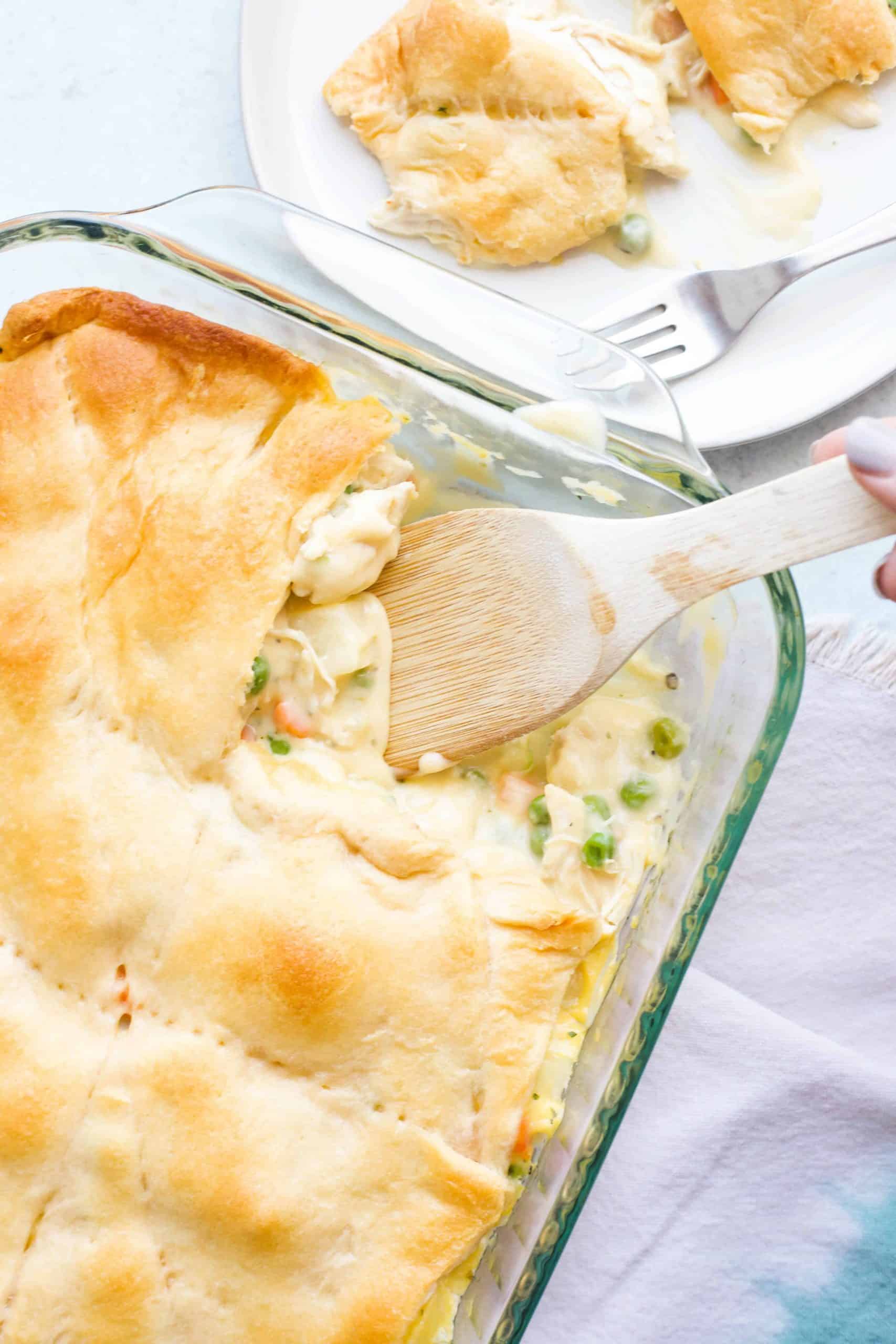 https://deliciousmadeeasy.com/wp-content/uploads/2019/11/creamy-chicken-pot-pie-casserole-6-of-6-scaled.jpg