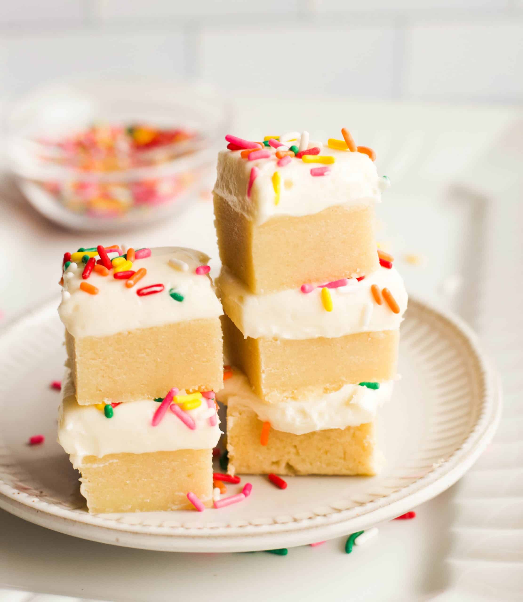 Sugar Cookie Bars With Cream Cheese Frosting - Delicious Made Easy