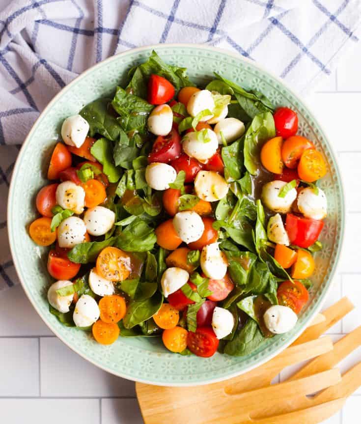 Caprese Salad With Spinach